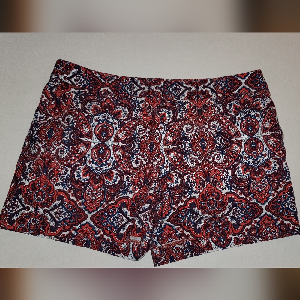 Saint Tropez West Womens size 10 Shorts Mediterranean Design